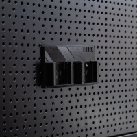 FX005 - Support mural 3D pour batteries 18V